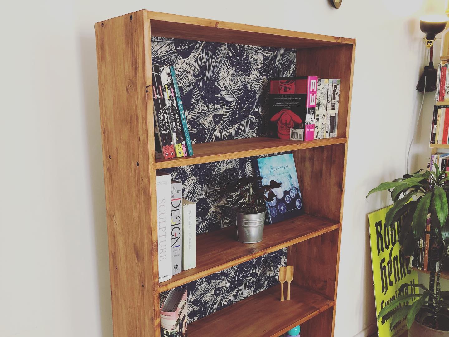 Open Bookshelf