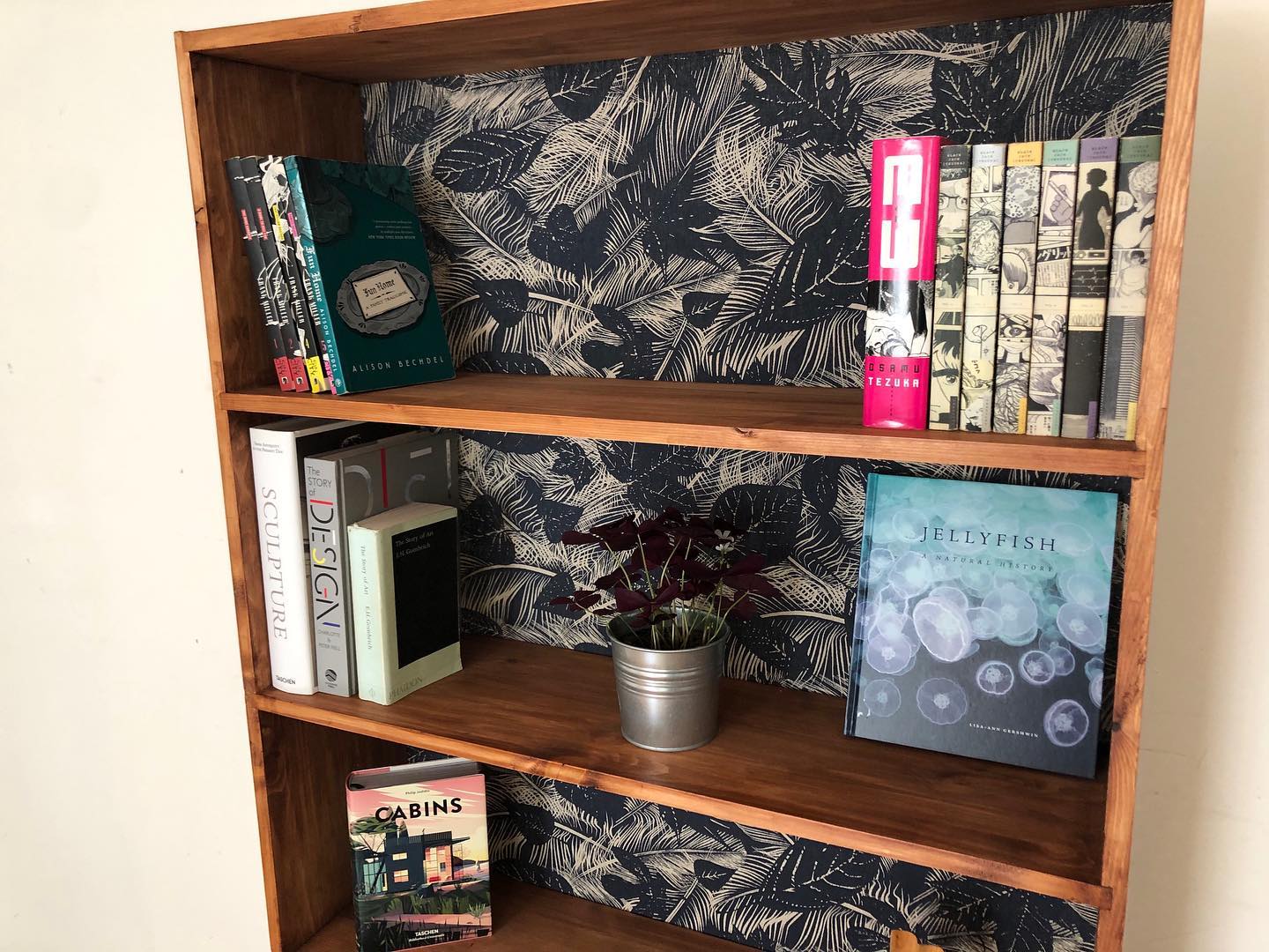 Open Bookshelf