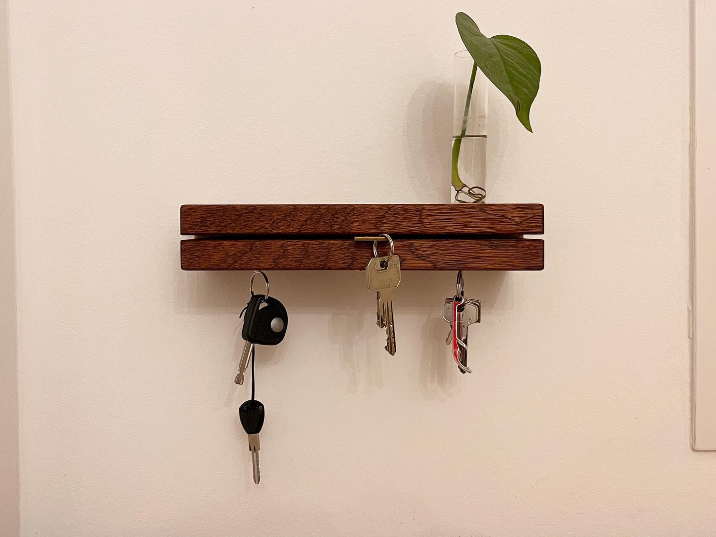 Wall-Mounted Key Rack