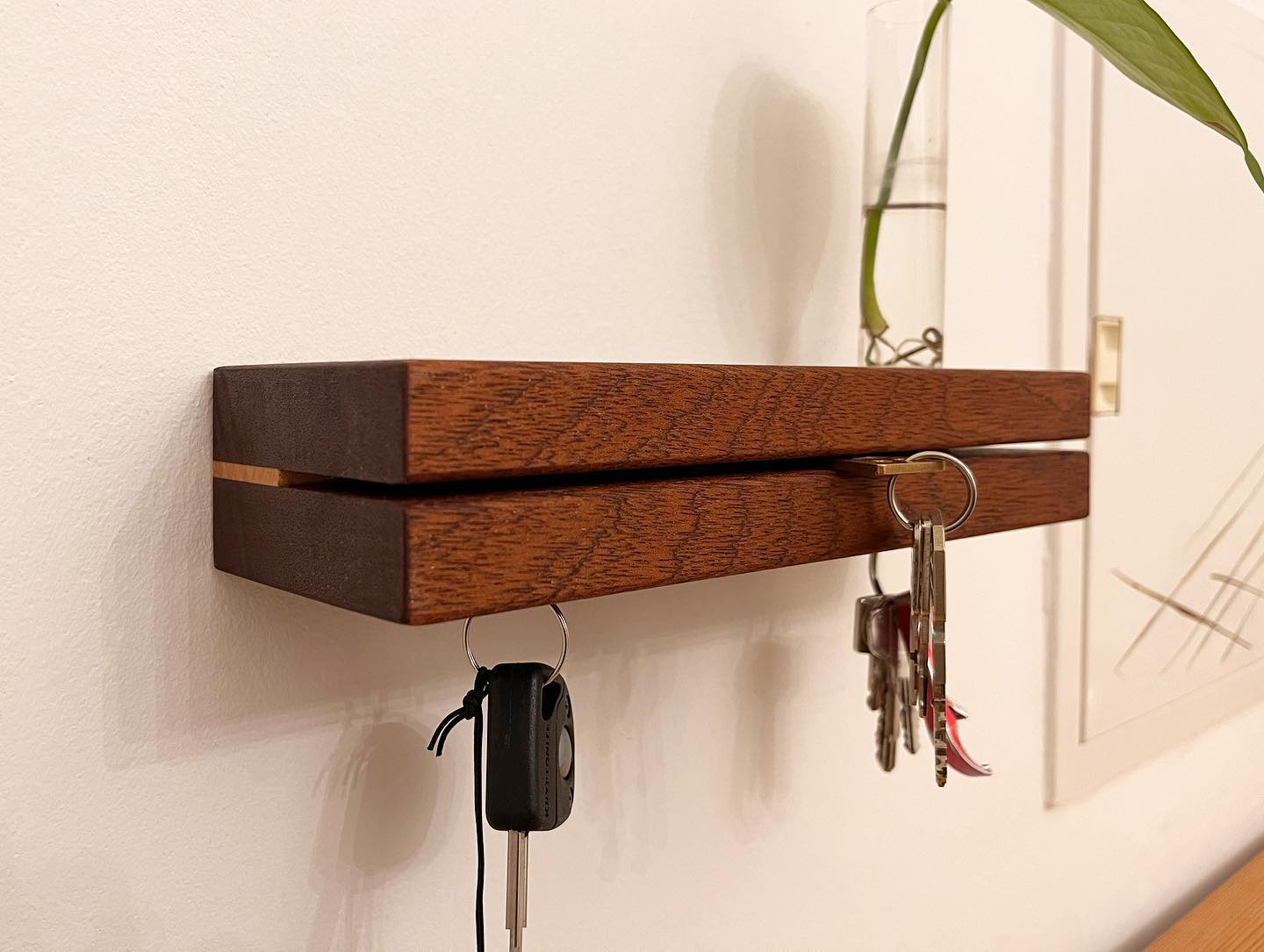 Wall-Mounted Key Rack