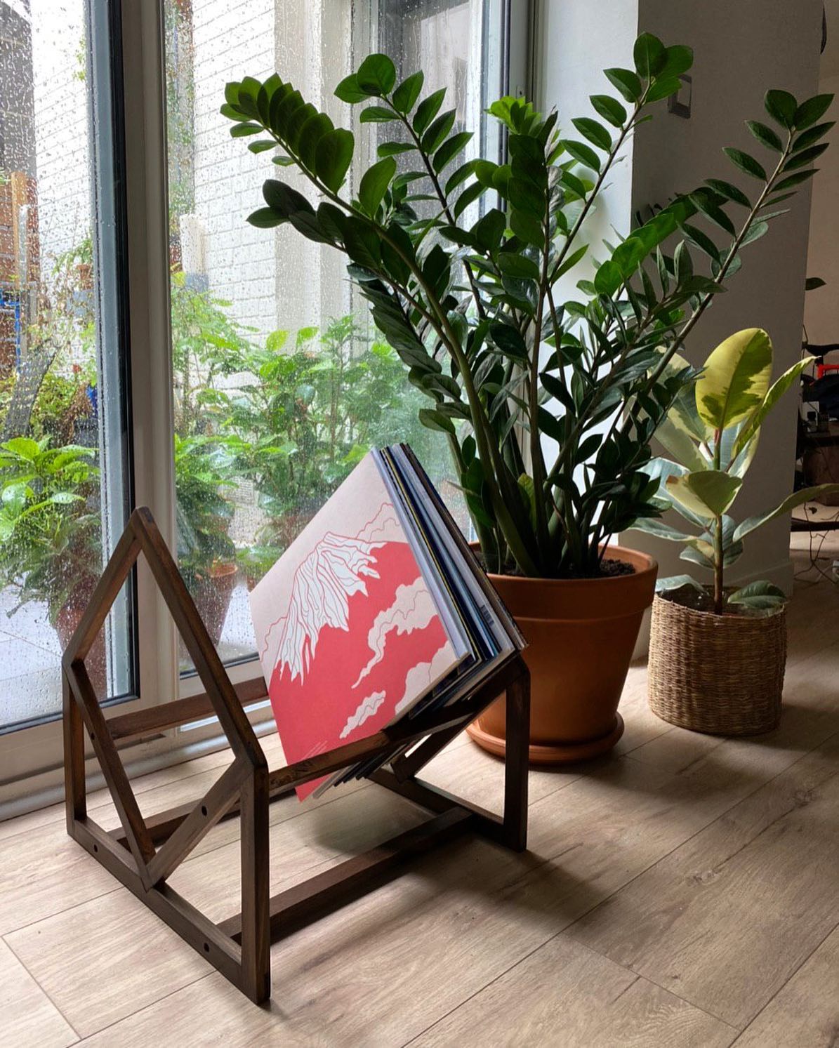 Vinyl Record Stand