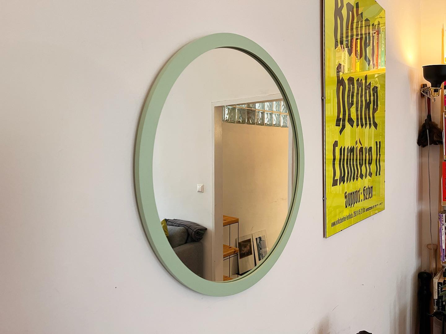 Round Mirror Frame
